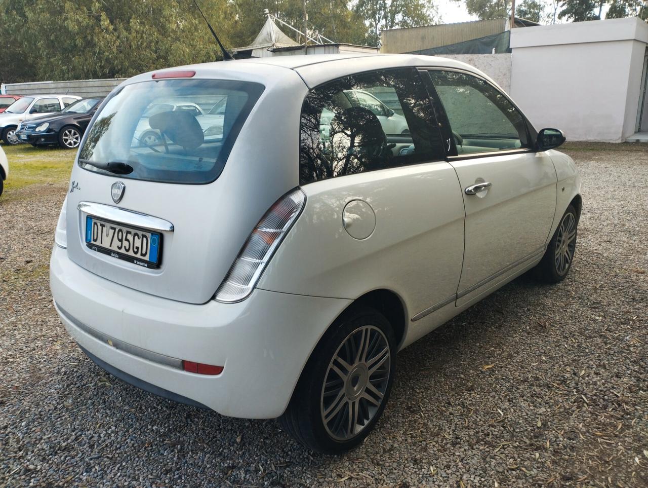 Lancia Ypsilon 1.2 Ego
