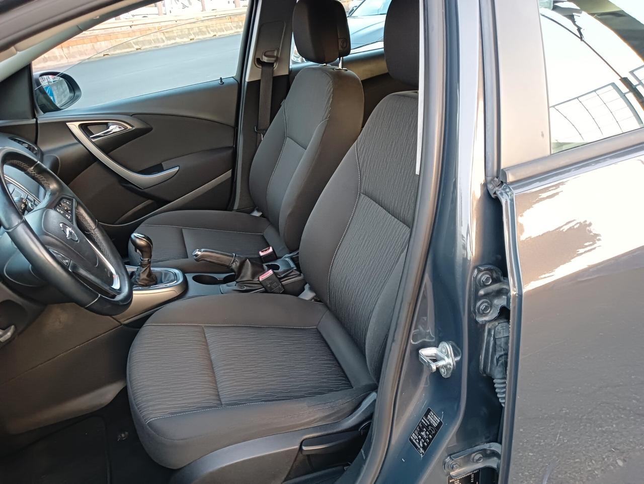 Opel Astra 1.7 CDTI 110CV