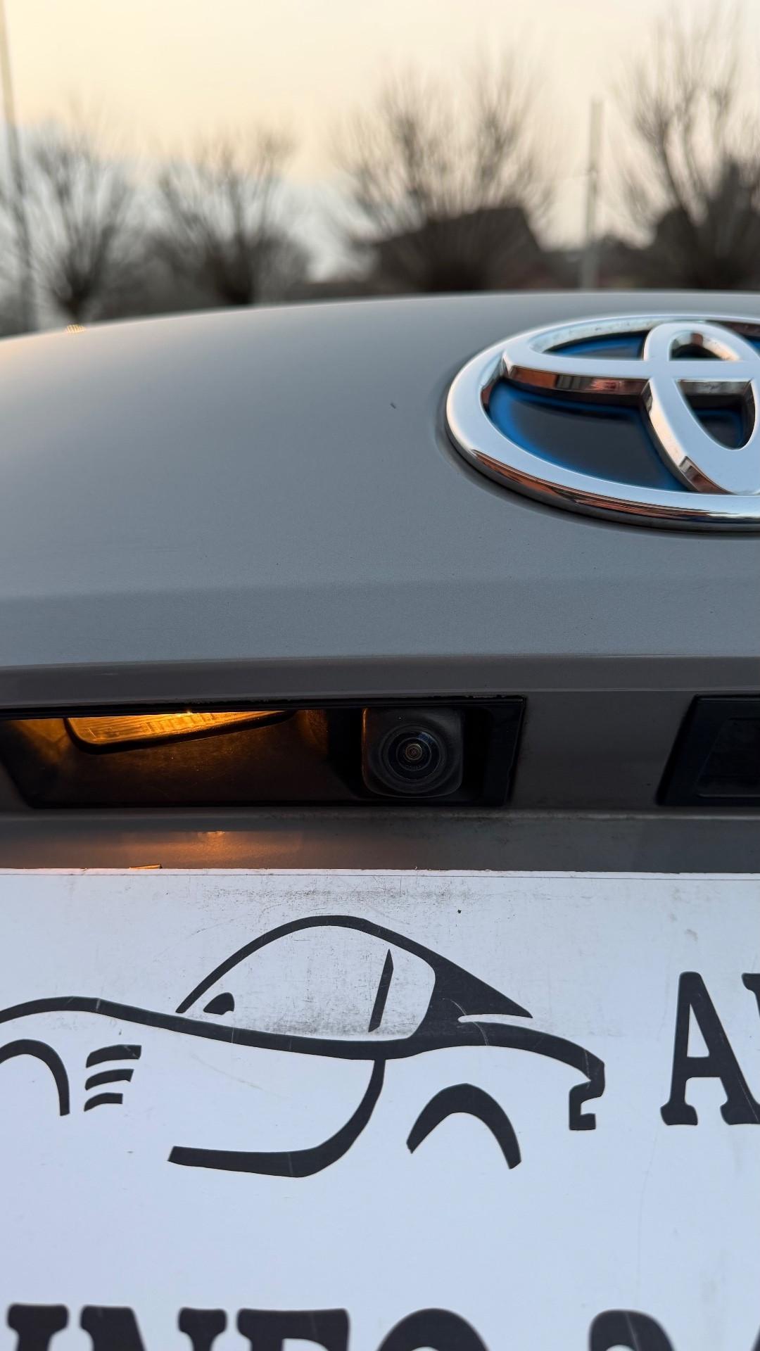 Toyota Corolla Touring 2.0 Hybrid