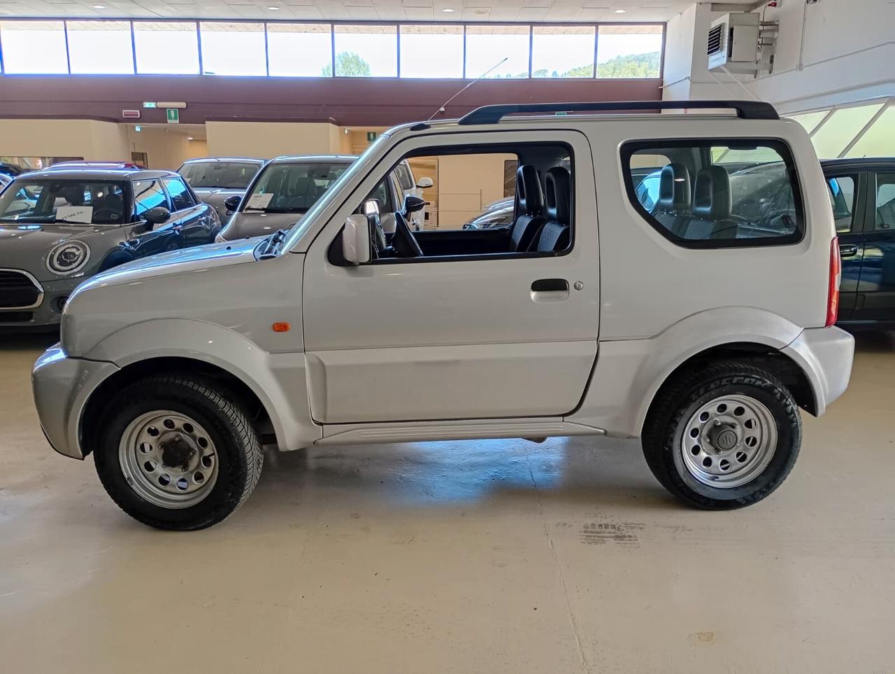 Suzuki Jimny 4x4 Benzina