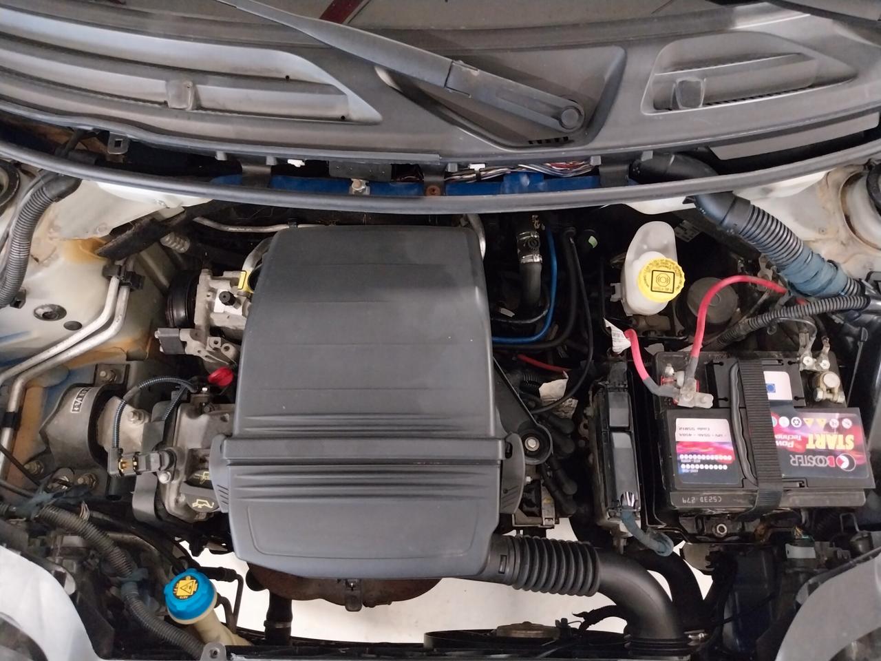 Fiat Panda 1.2 Alessi - ok neopatentati