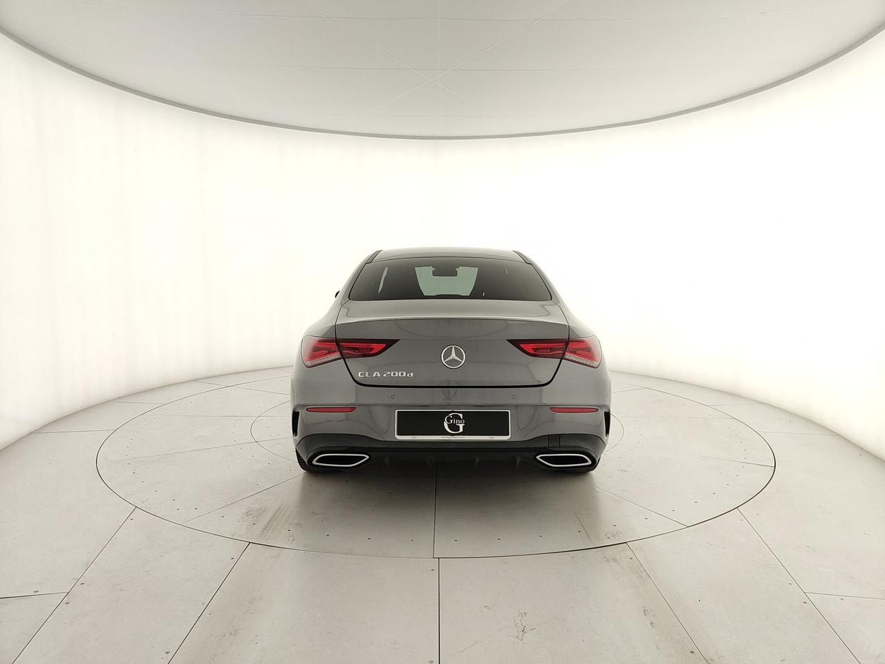 Mercedes-Benz CLA Coupe 200 d Premium auto