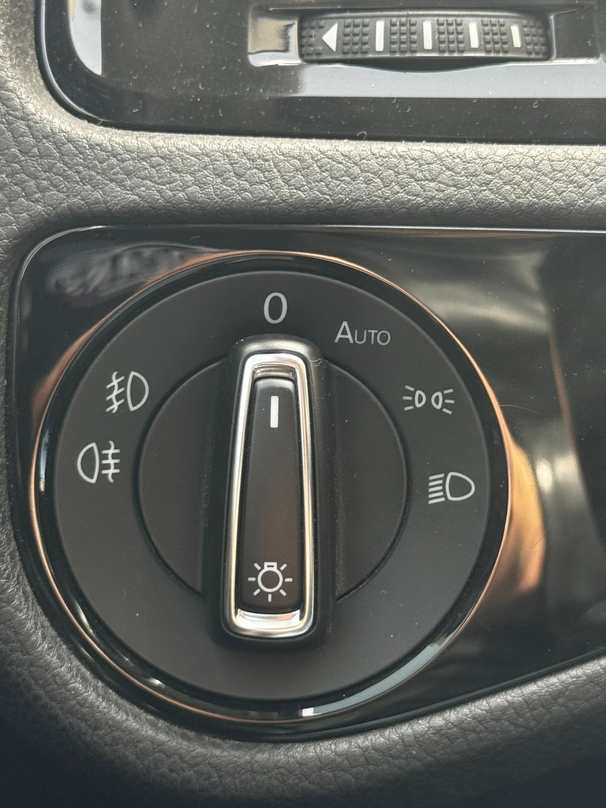 Volkswagen Golf 7.5 1.6 TDI 115 CV 5p. Highline 2018