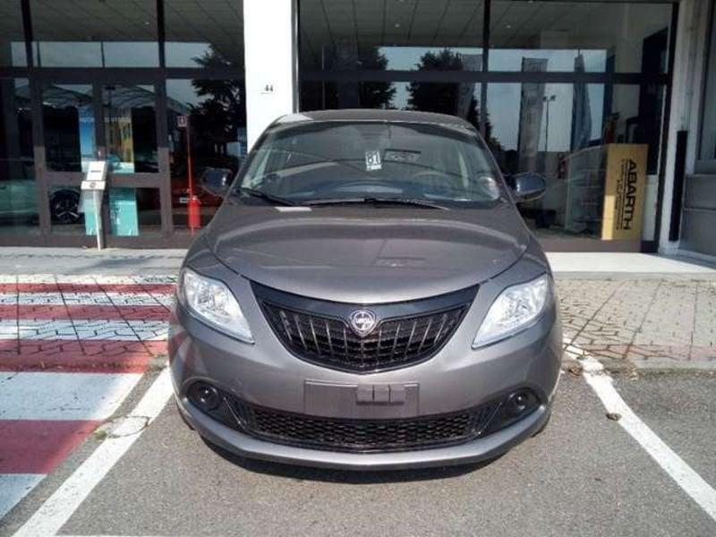 Lancia Ypsilon 1.0 FireFly Hybrid Oro