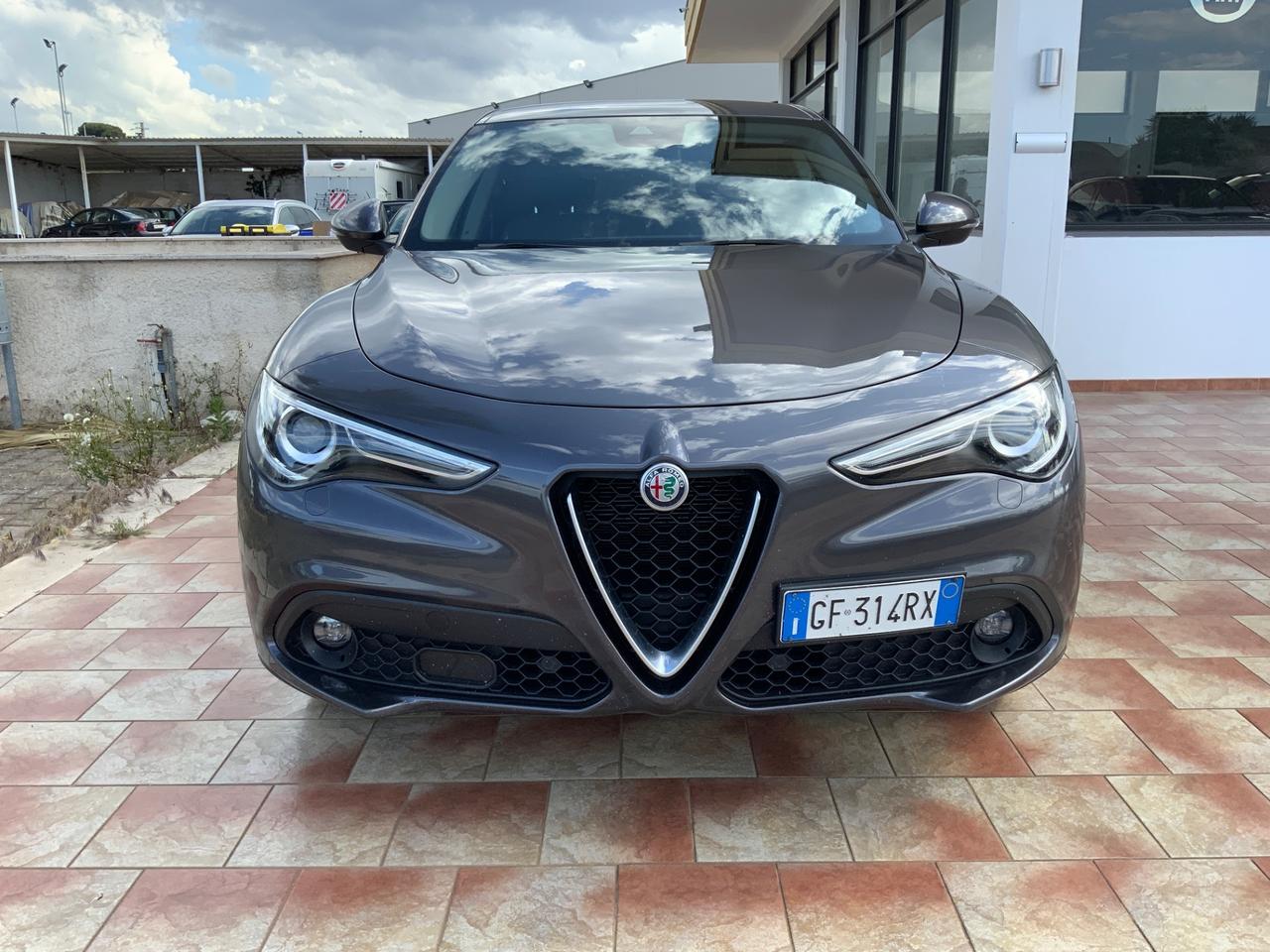 Alfa Romeo Stelvio 2.2 Turbodiesel 190 CV AT8 Q4 Business