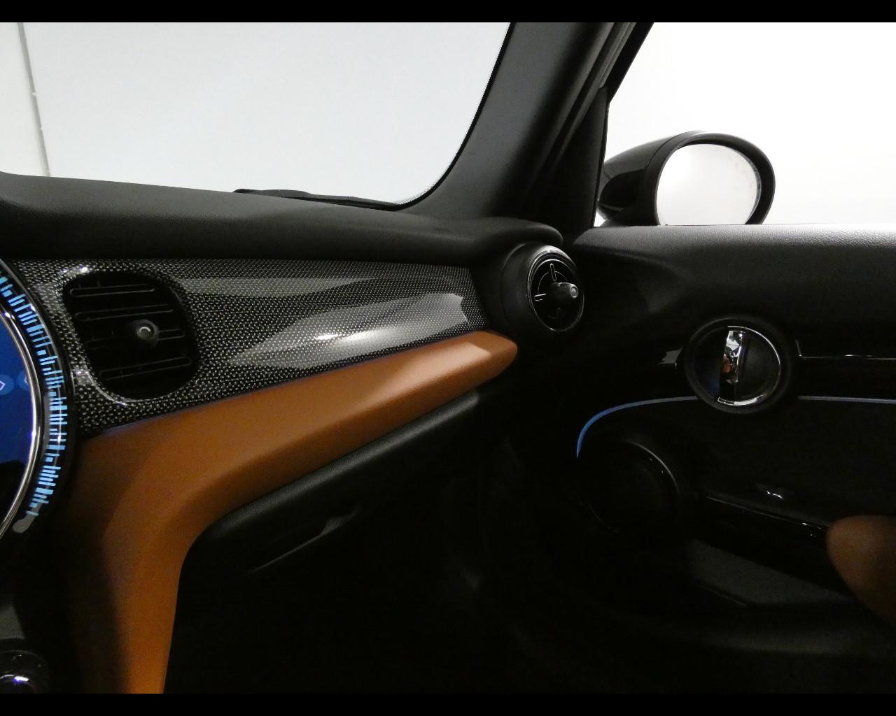 MINI Mini 5 porte (F55) - Mini 1.5 Cooper Yours 5 porte