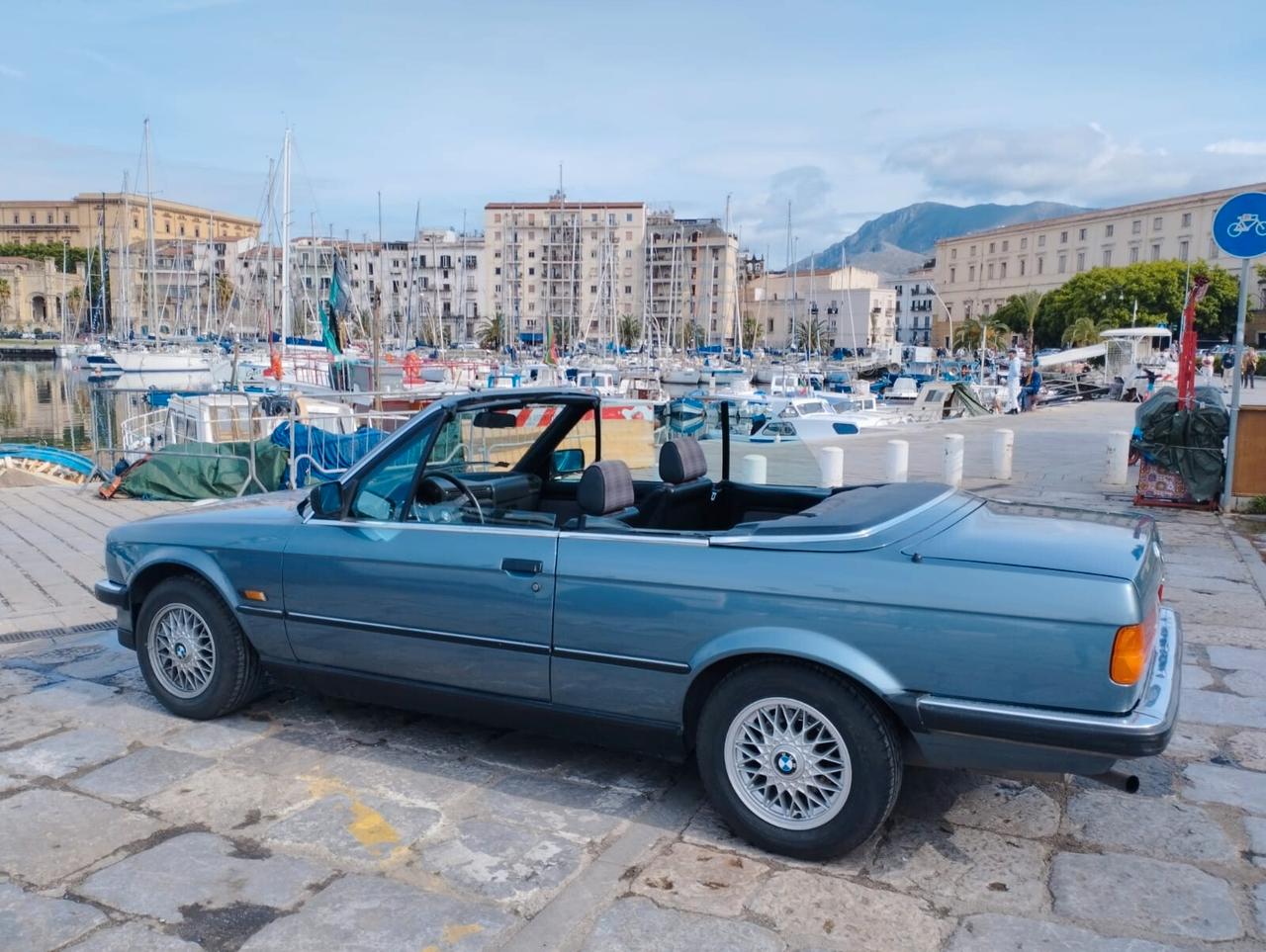 Bmw 320 i Cabrio E30