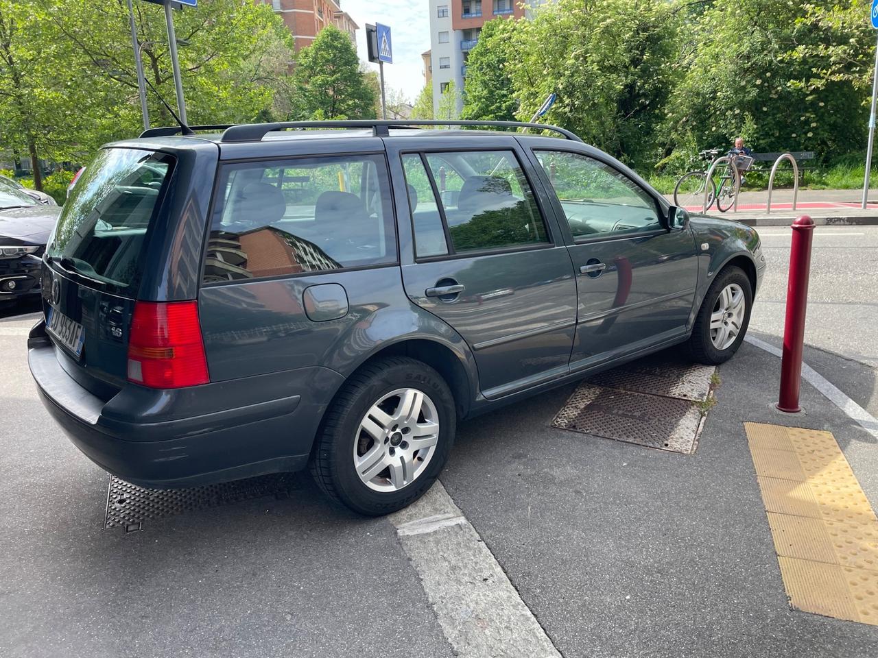 VW Golf Variant 1.6 16V Highline/1PROP/GARANZIA