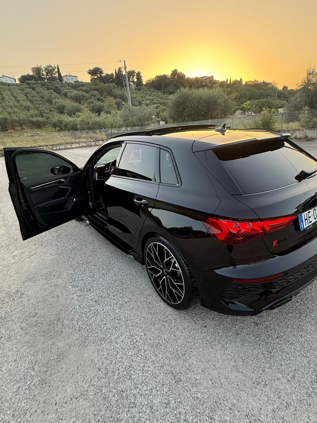 Audi A3 RS 3 SPB TFSI quattro S tronic
