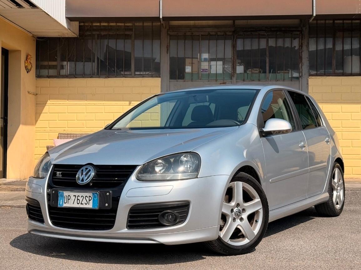 Volkswagen Golf 2.0 TDI 5p. GT Sport