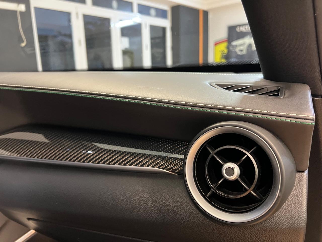 Alfa Romeo Stelvio 2.9 Bi-Turbo V6 510 CV AT8 Quadrifoglio