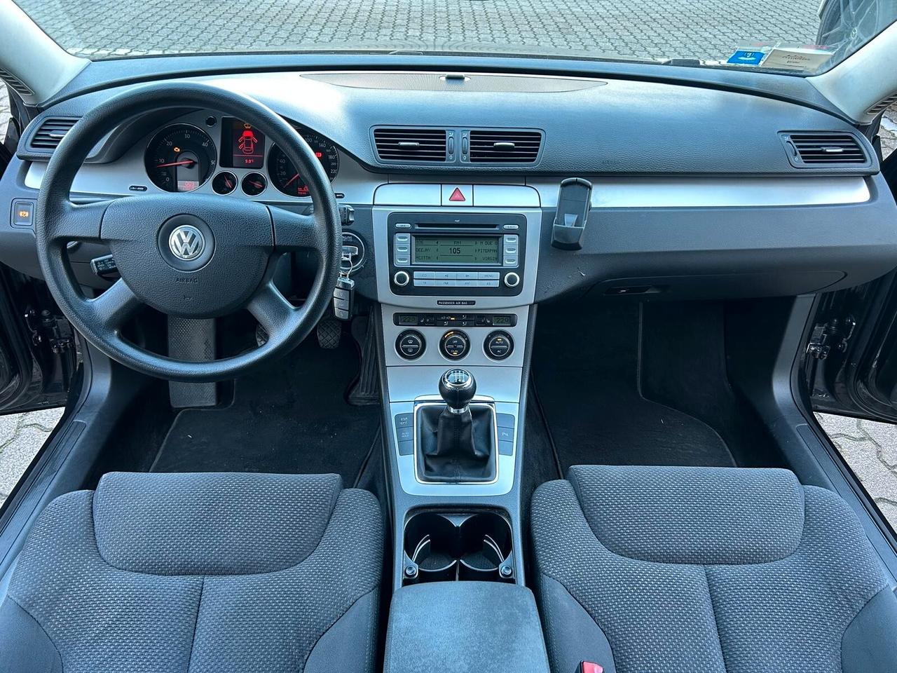 Volkswagen Passat Variant 2.0 tdi Comfortline dpf