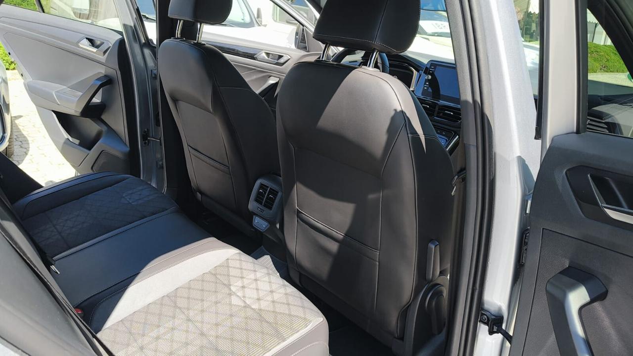 VOLKSWAGEN T-ROC 2.0 TDI 150CV 4MOTION R-LINE 4X4 4WD