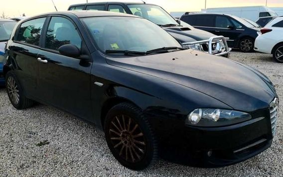 Alfa Romeo 147 1.6 16V TS (105) 5 porte Progression