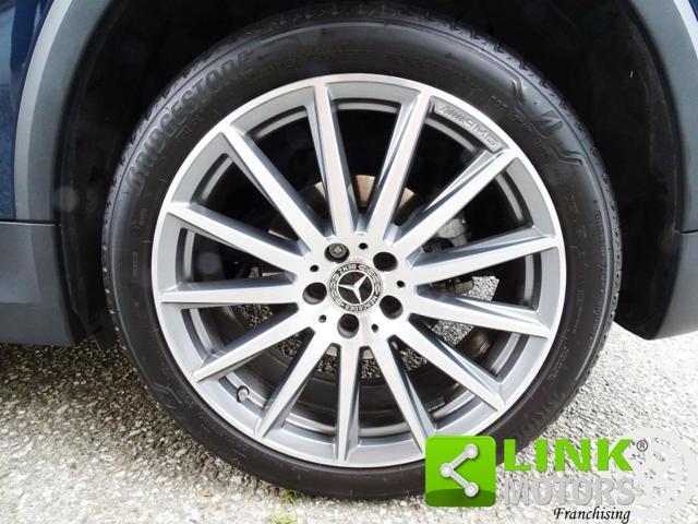 MERCEDES-BENZ GLA 200 d Automatic Premium pacchetto AMG ESTERNO