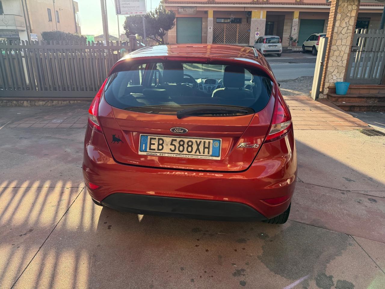 Ford Fiesta 1.4 5 porte Bz.- GPL Titaniumf