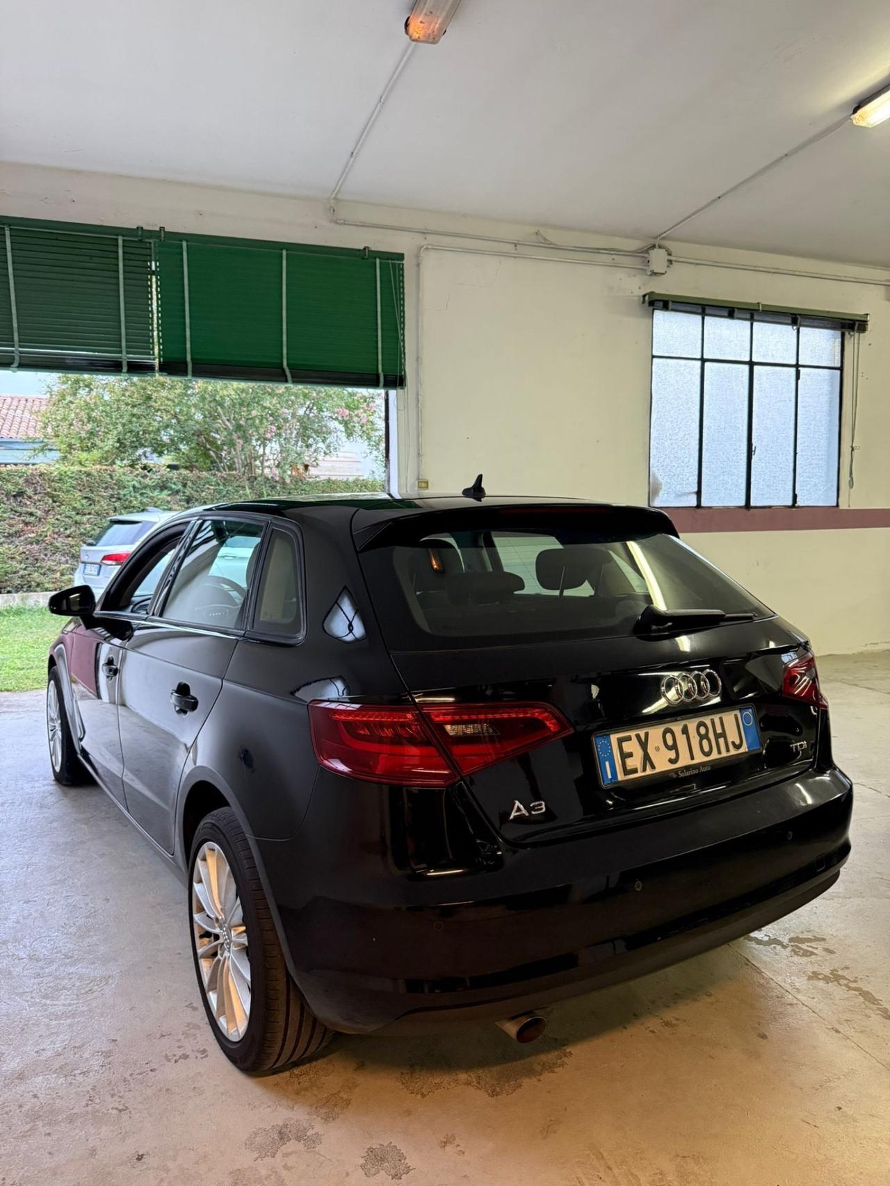 Audi A3 1.6 TDI clean diesel S tronic Young