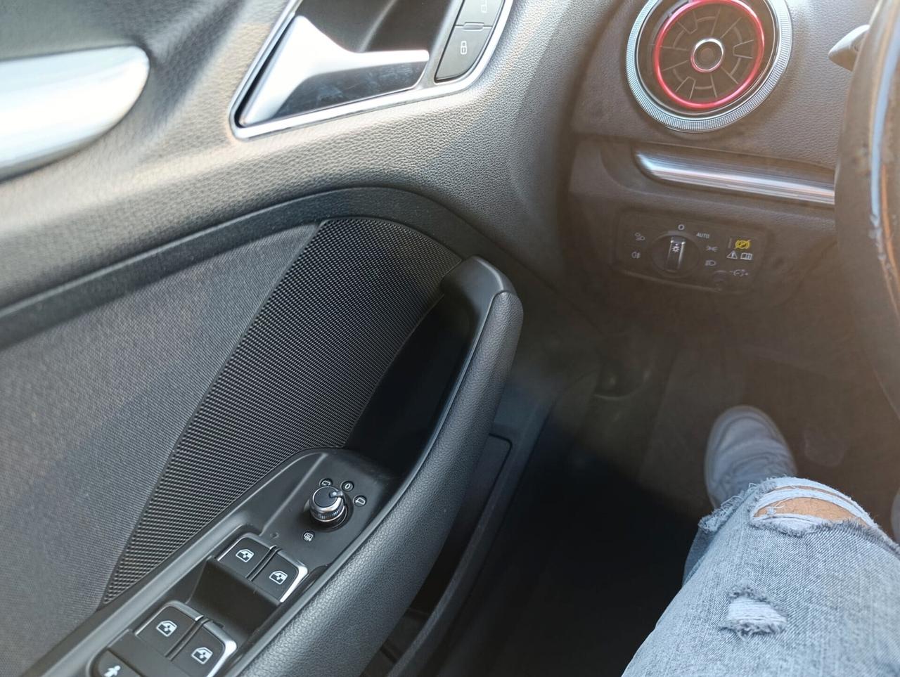 Audi A3 SPB 35 TDI S tronic Business Advanced