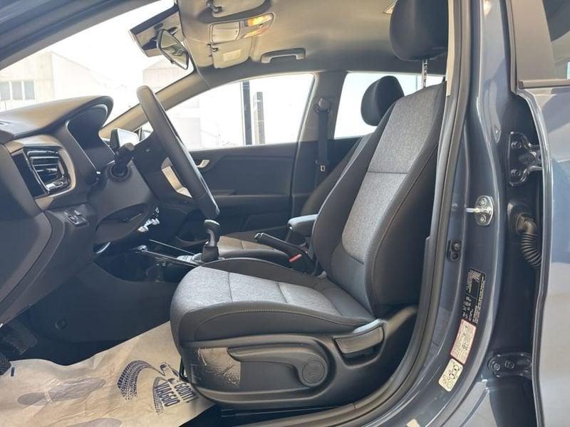 KIA Stonic 1.0 MHEV Black Edition MY25