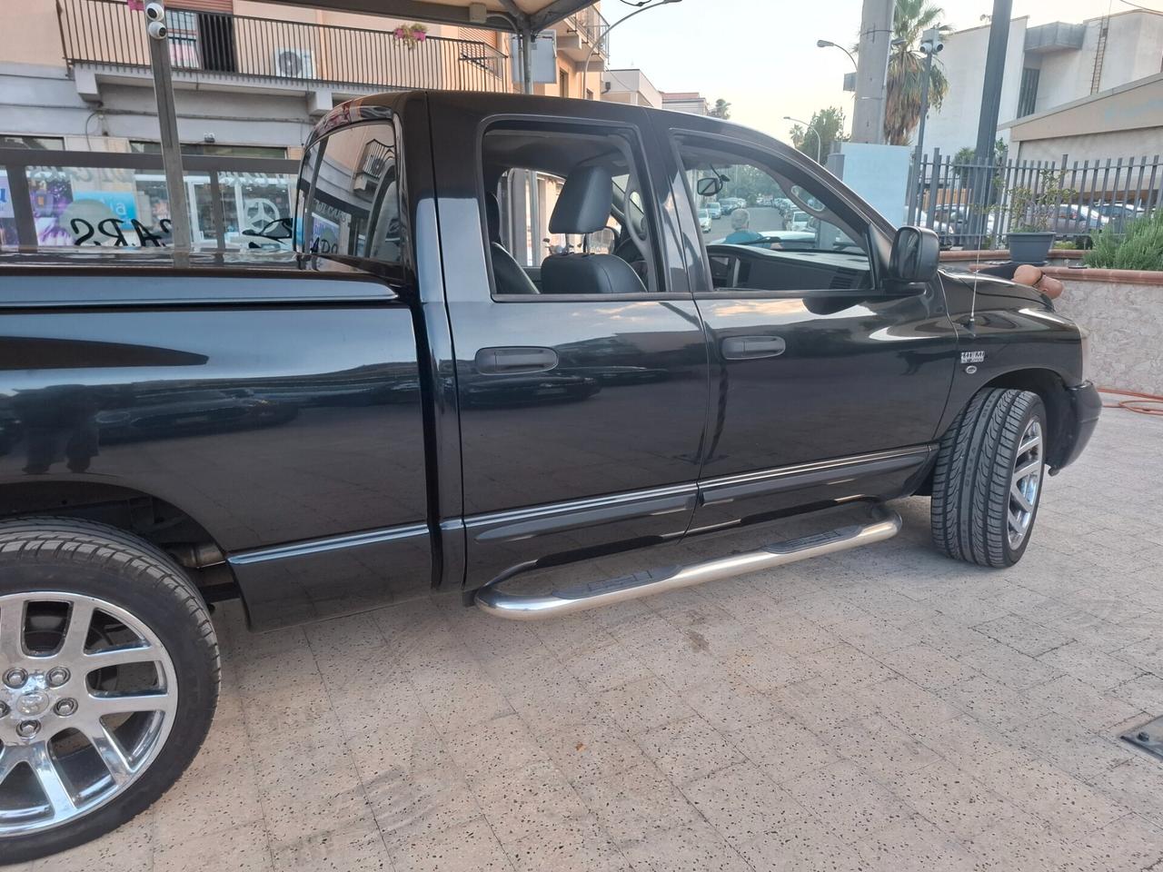 Dodge RAM 1500 5.7 V8 GPL