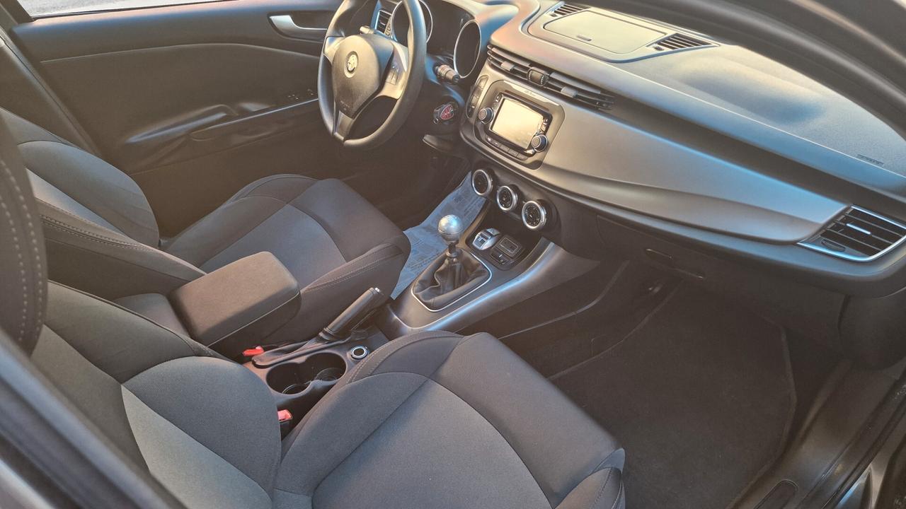 Alfa Romeo Giulietta 1.6 multijet Anno 11/2015