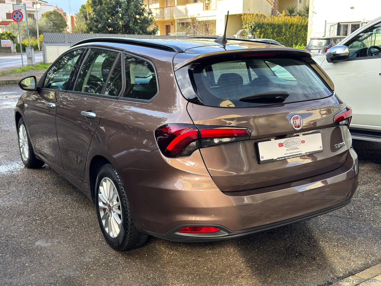 FIAT Tipo 1.6 Mjt S&S SW City Life FARI LED