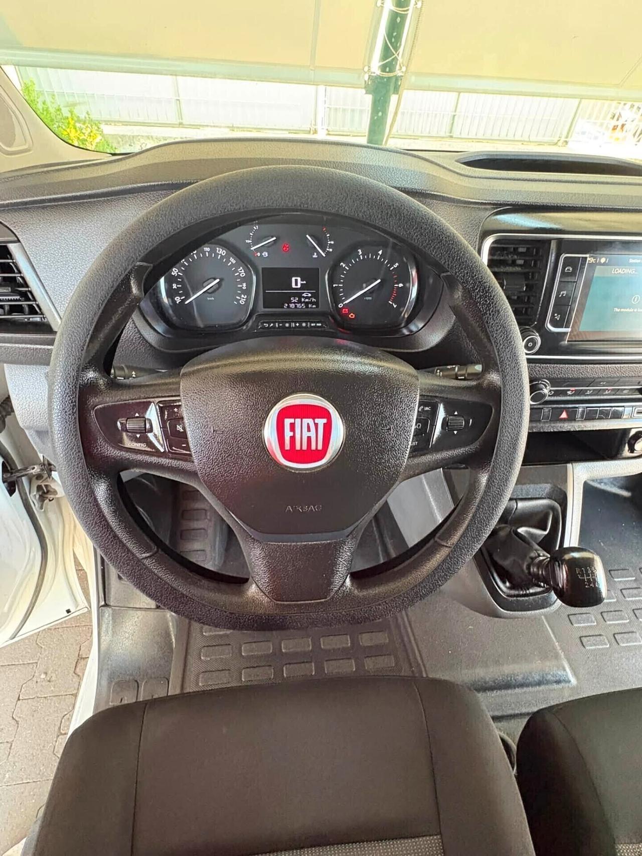 Fiat 1.5cc 120 CV navi + camera