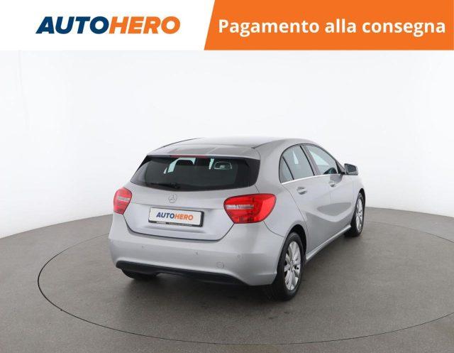 MERCEDES-BENZ A 180 Executive