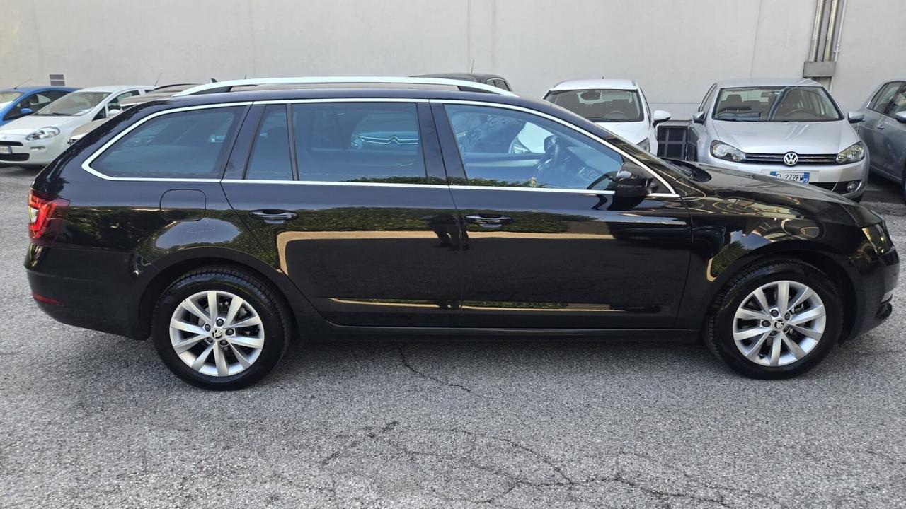 Skoda Octavia 1.5 DSG Wagon Executive G-Tec Metano