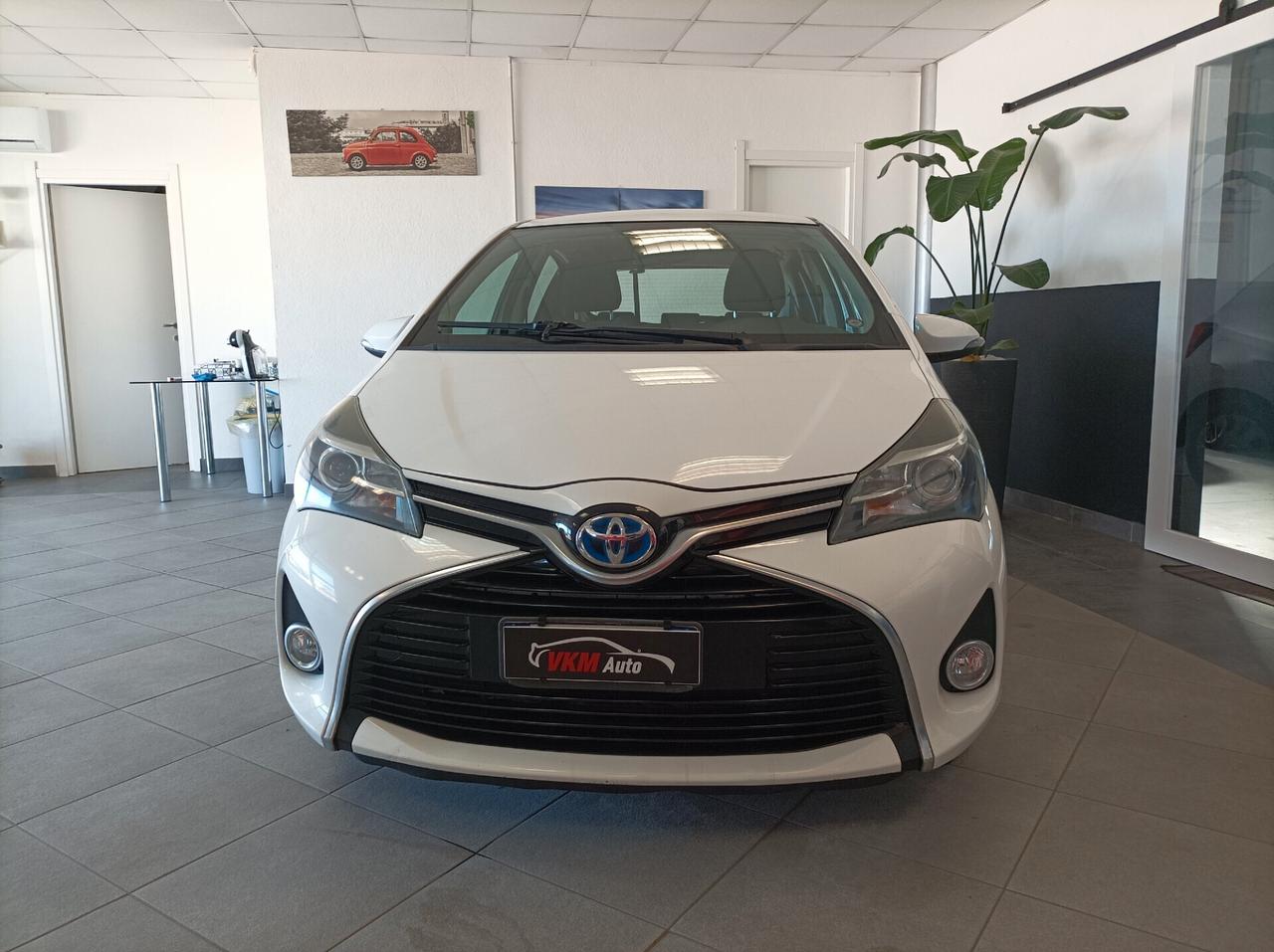 Toyota Yaris 1.5 Hybrid 75CV CERTIFICATA