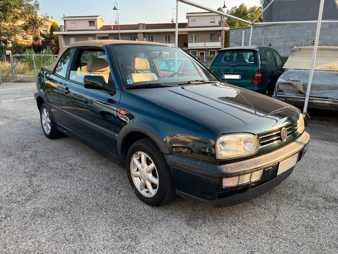 Volkswagen Golf Cabriolet 1.8/75 CV