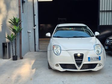 Alfa Romeo MiTo 1.6 JTDm 16V Distinctive Sport Pack
