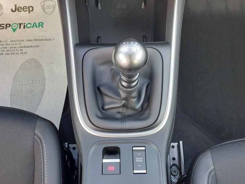 Jeep Avenger 1.2 T Summit + Infotainment pack