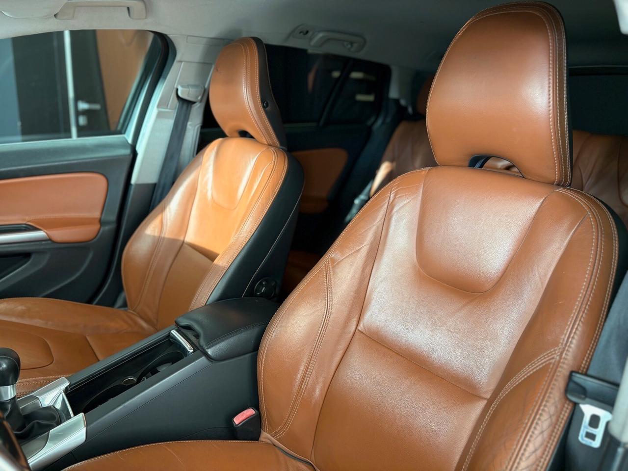 VOLVO V60 1.6 120CV 2012