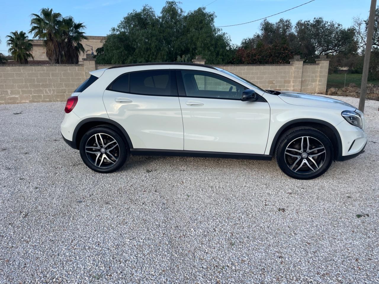 Mercedes-benz GLA 200 GLA 200 d Premium