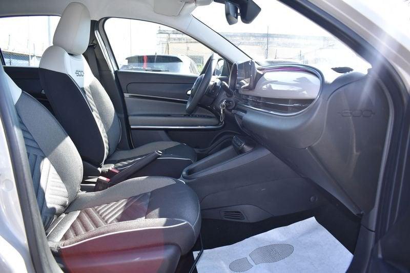 FIAT 600 1.2 MHEV 100cv