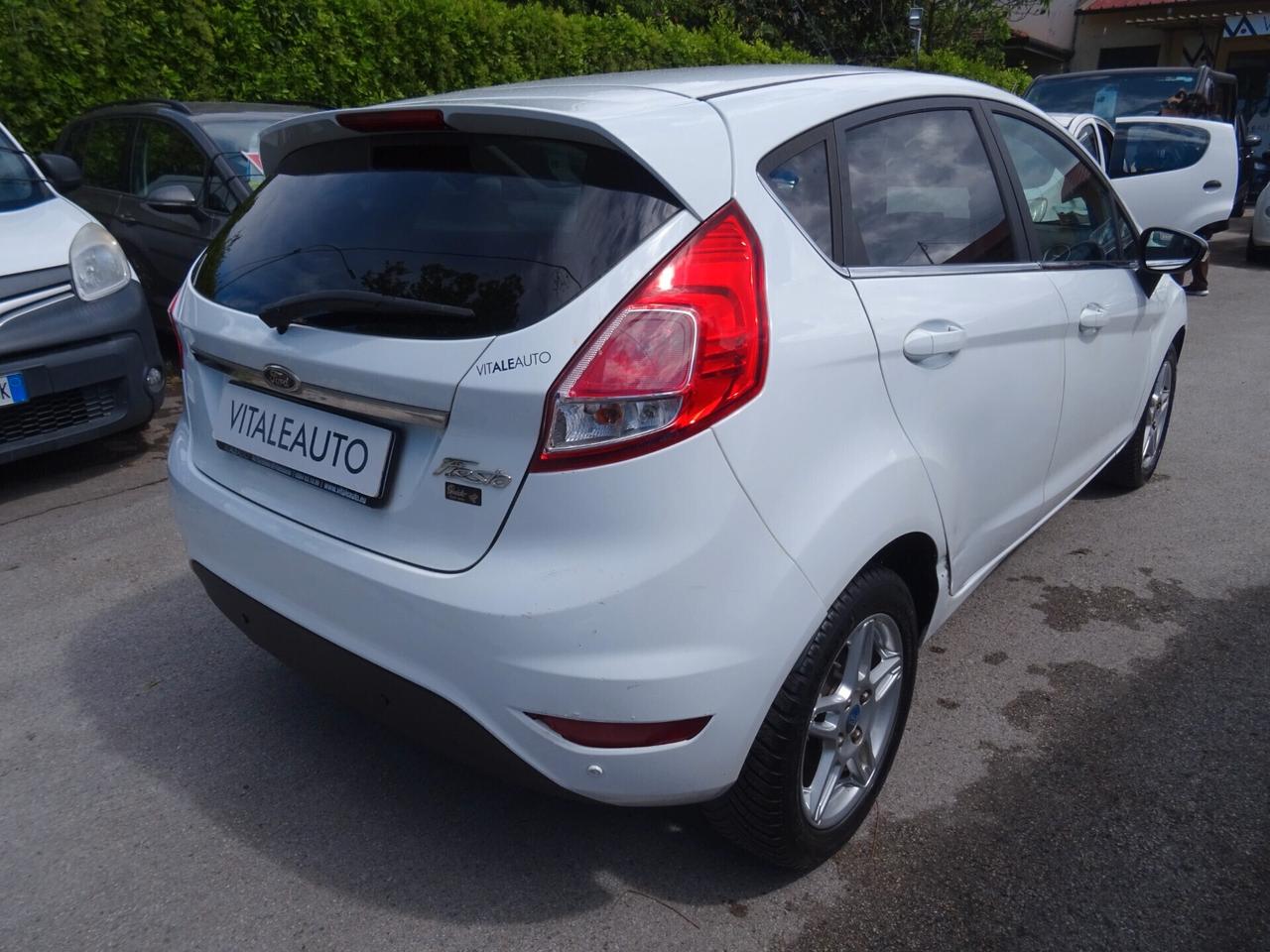 Ford Fiesta 1.4 5p. Bz.- GPL Titanium