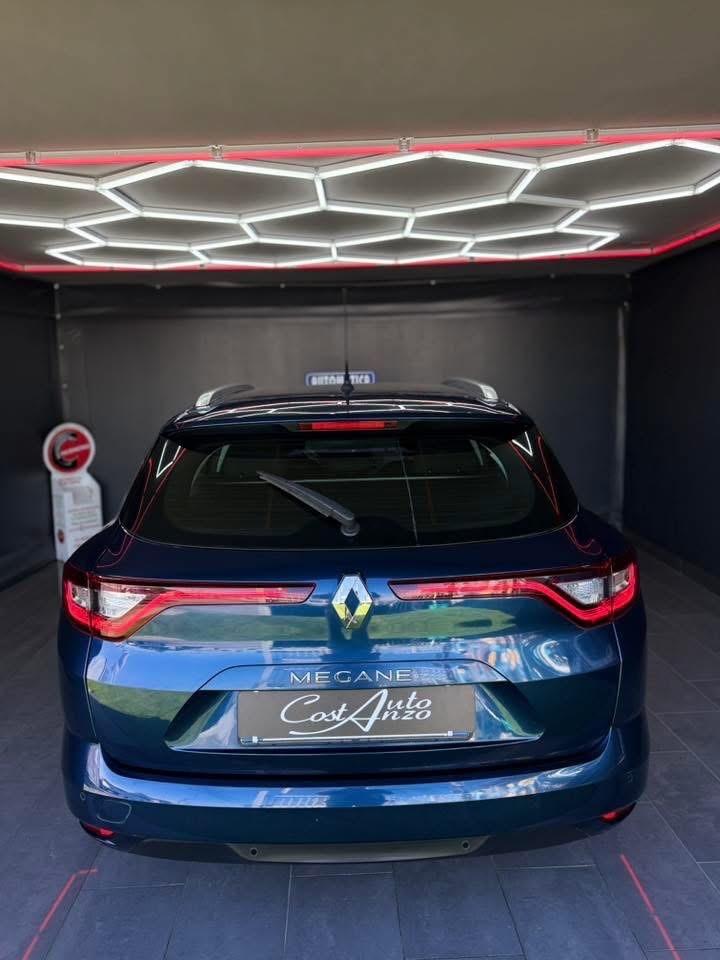 Renault Megane Sporter Blue dCi 115cv EDC 2020