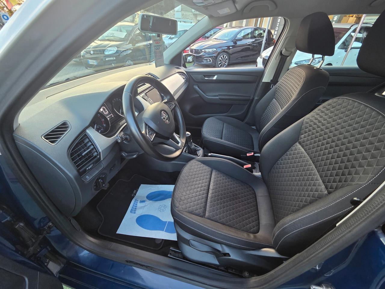 Skoda Fabia 1.0 MPI 60 CV Twin Color Design Edition Argento