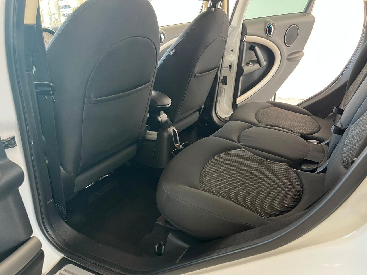 Mini One D Countryman 1.6 Business motore 30000km