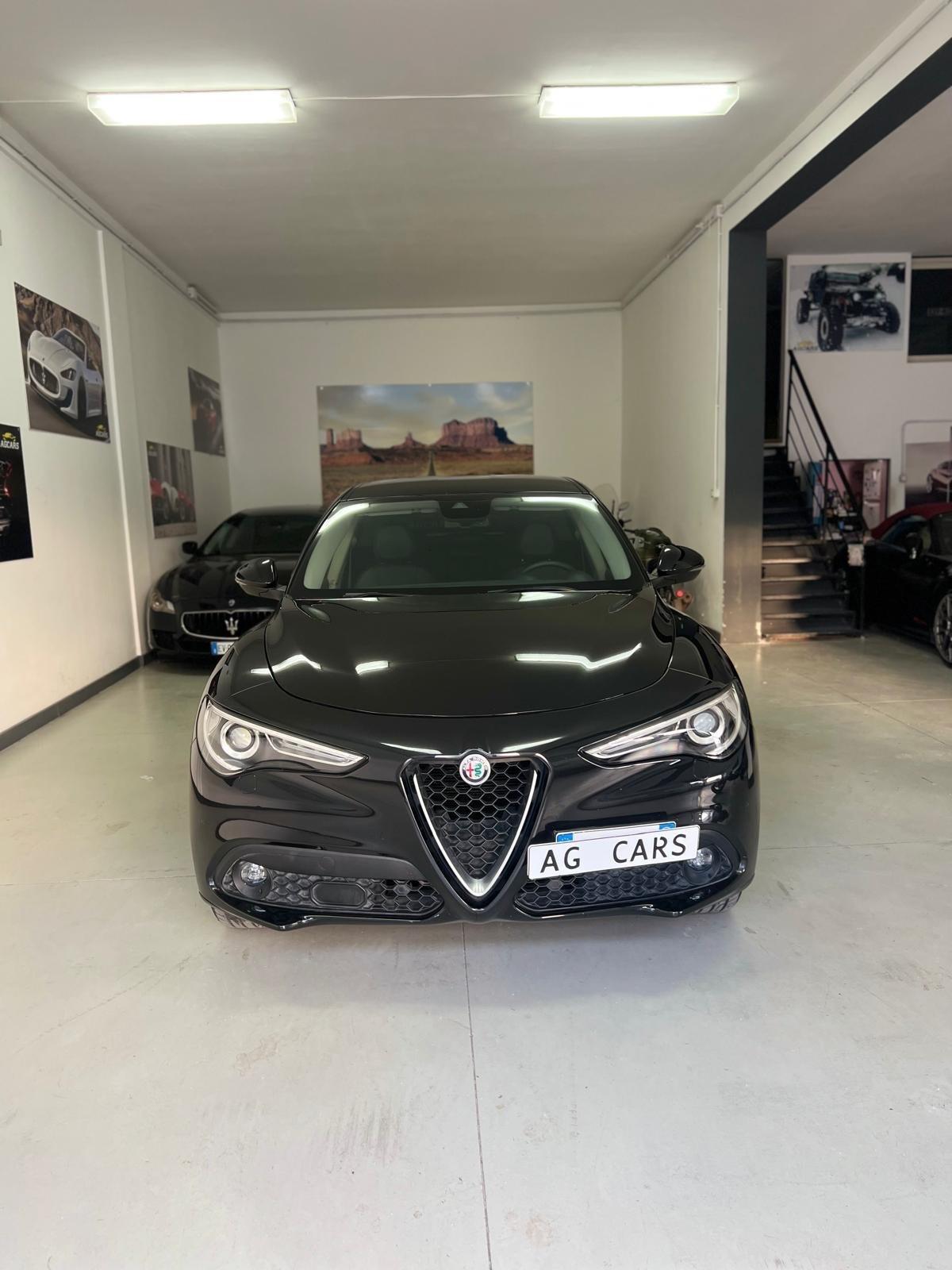 Alfa Romeo Stelvio 2.2 Turbodiesel 210 CV AT8 Q4 Executive