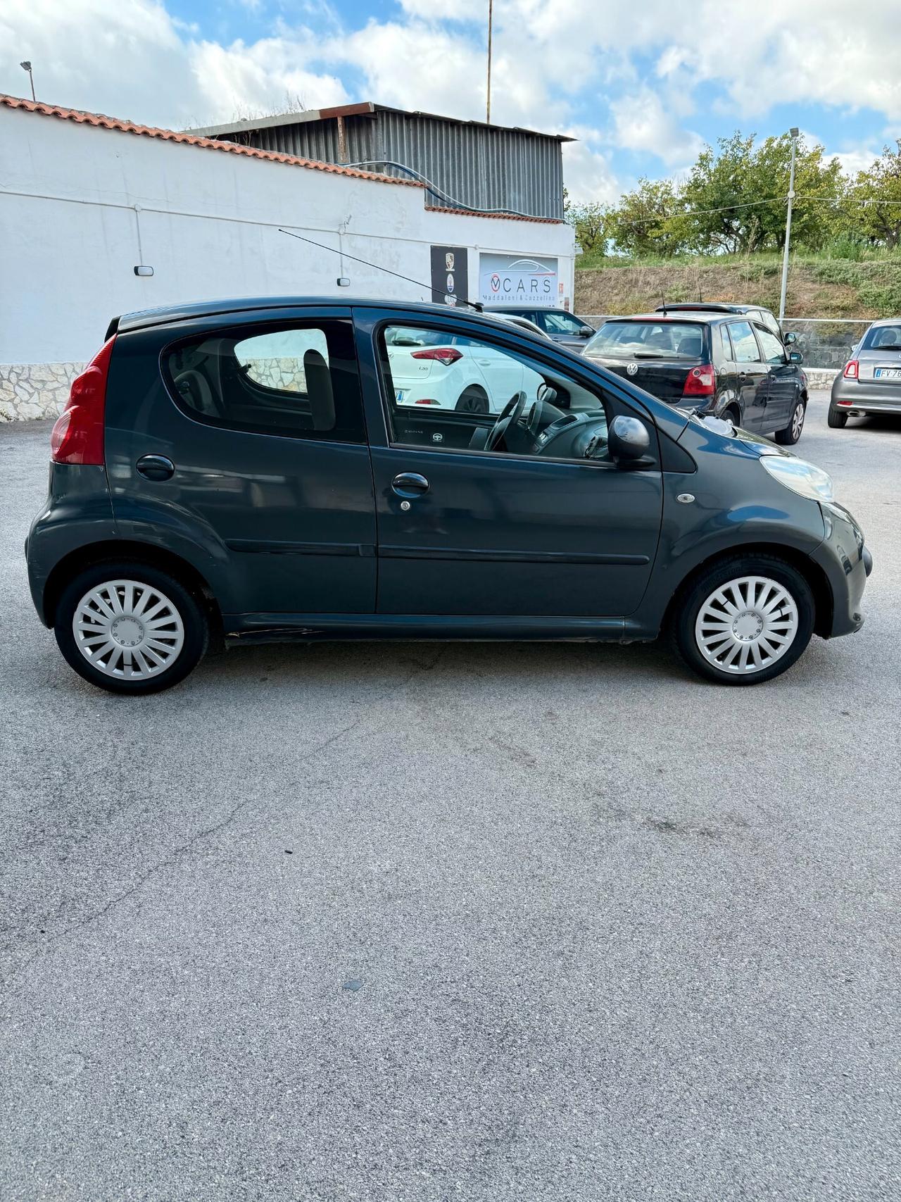 Peugeot 107 1.0 68CV 5p. Plaisir