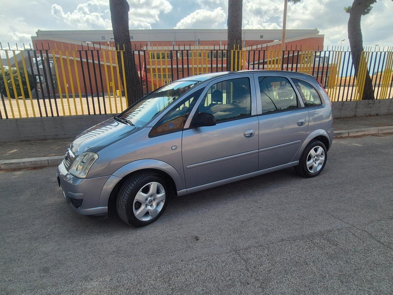Opel Meriva 1.3 multijet 75cv gangio traino 09