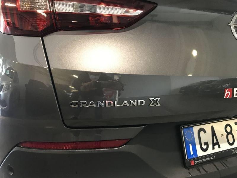Opel Grandland X 18 HYBRID PLUGIN PHEV 16 AT8 AWD