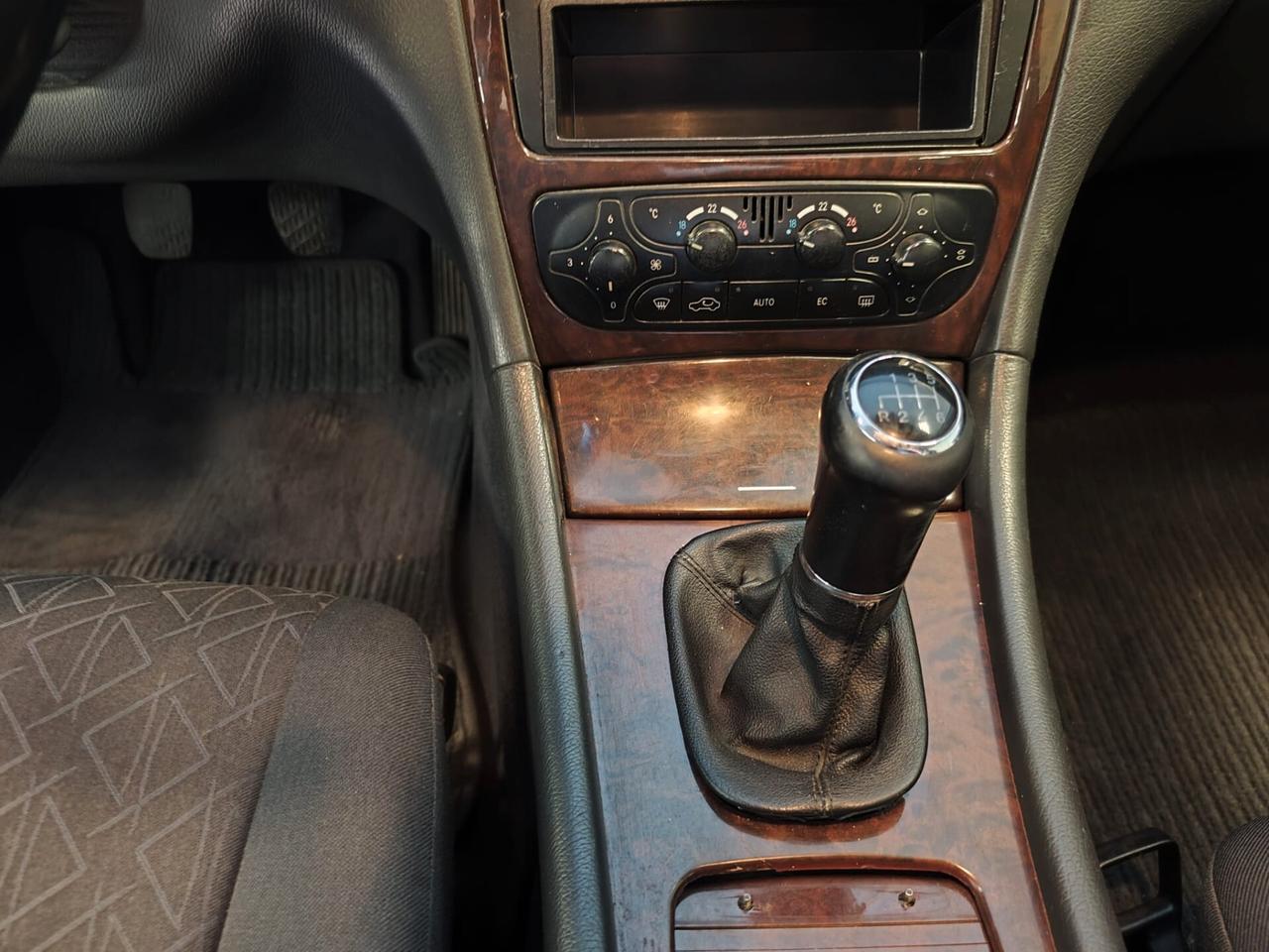 Mercedes-benz C 270 220 CDI Avantg.