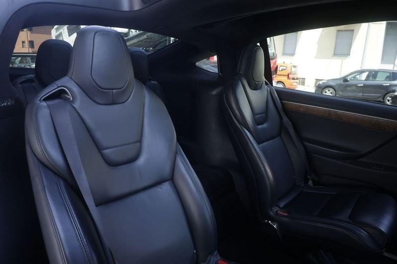 Tesla Model X Tesla Model X 90 kWh Dual Motor 4WD Autom. 158KW ANNO 2017