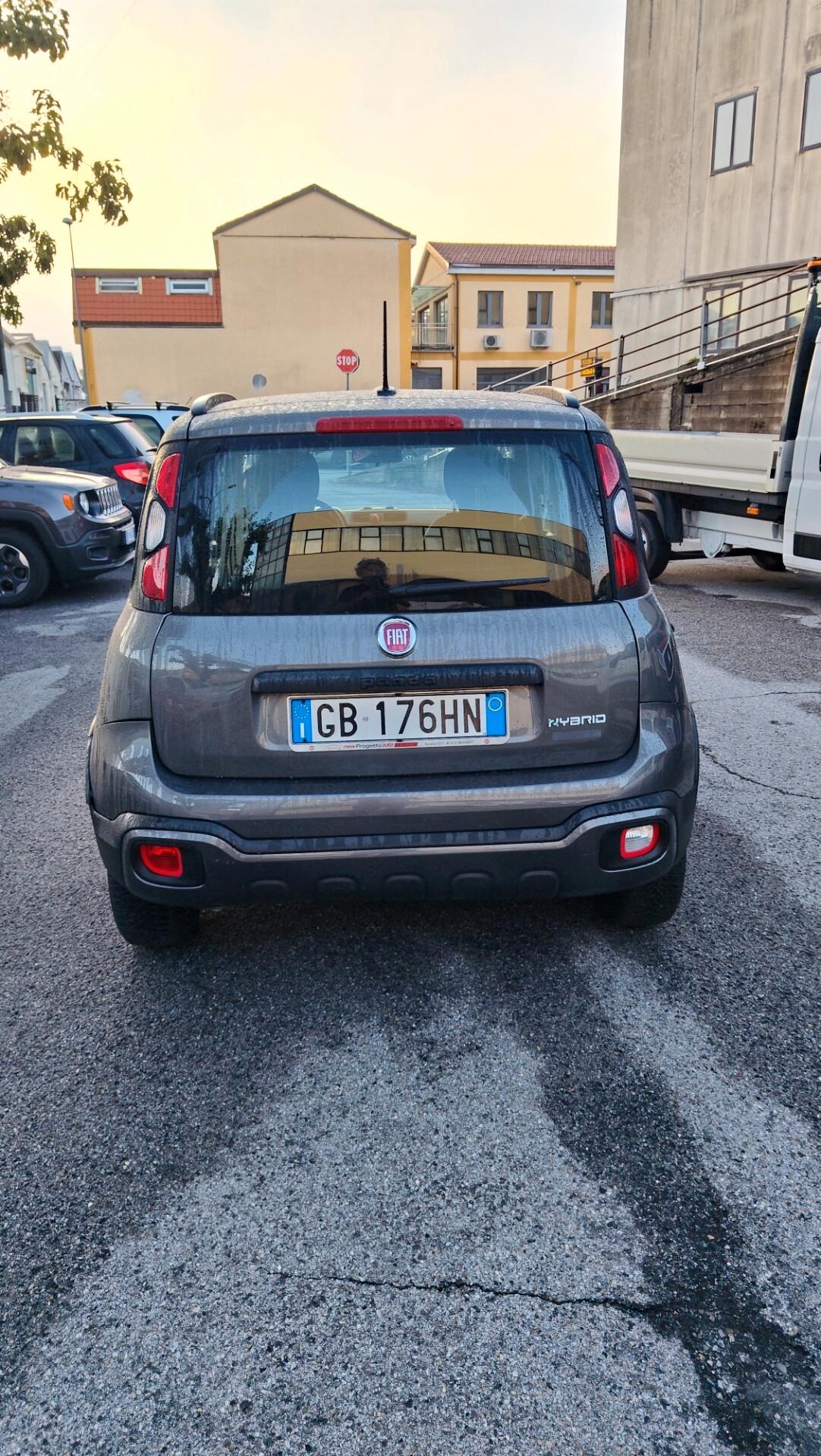 Fiat Panda 1.0 FireFly S&S Hybrid City Cross