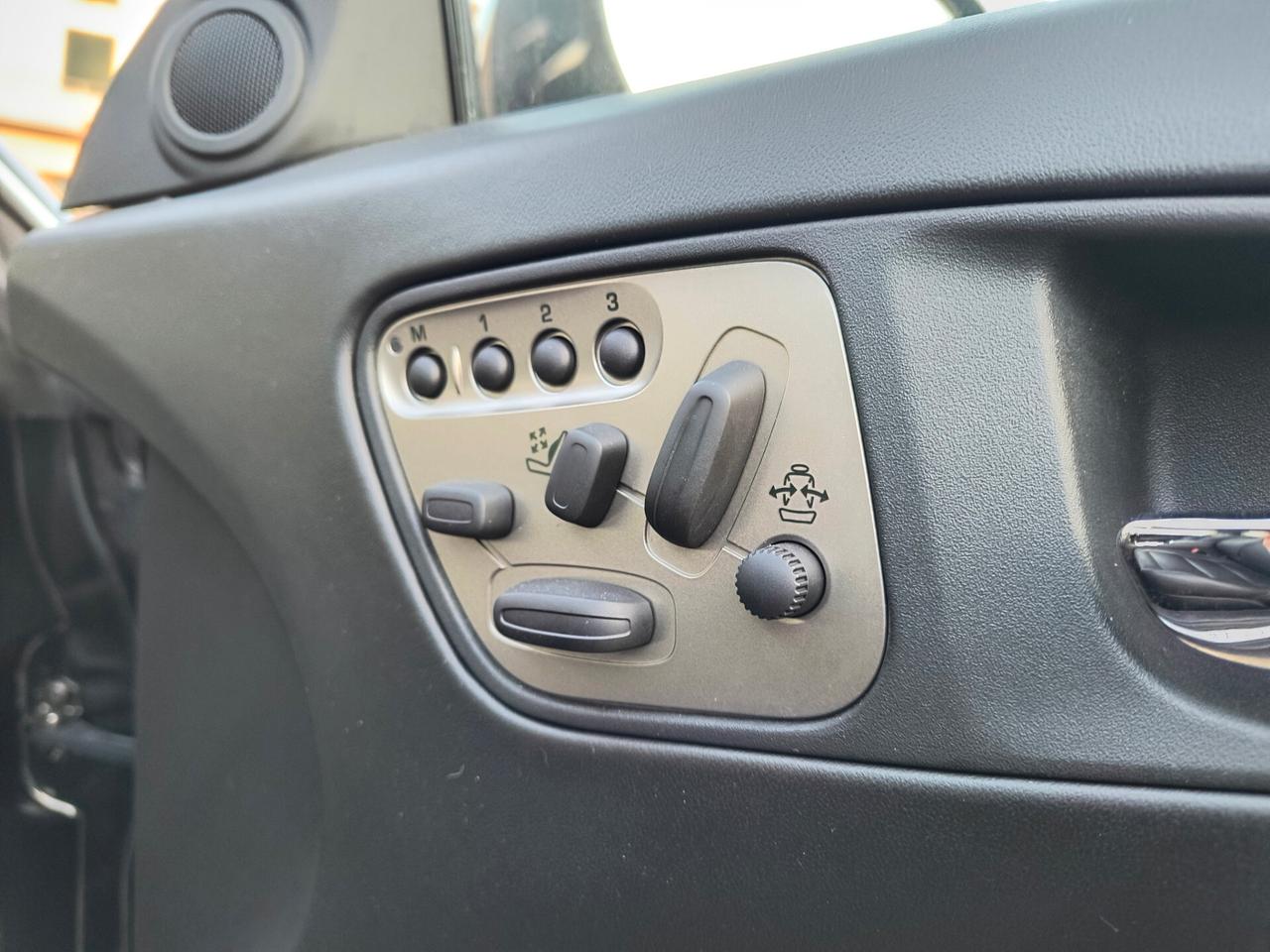 Jaguar XK 3.5 V8 Coupé Automatico