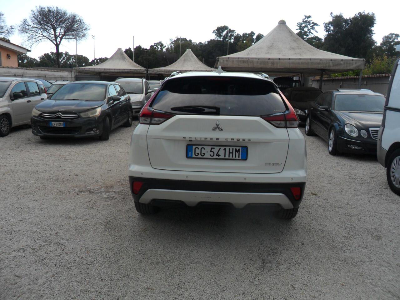 Mitsubishi Eclipse Cross 2.4 MIVEC 4WD PHEV Instyle SDA Pack 0