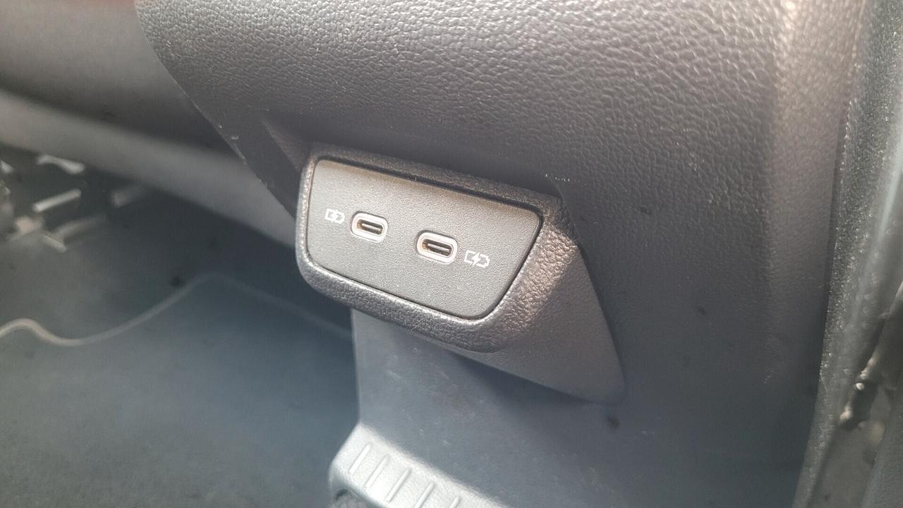 Volkswagen T-Cross 1.0 TSI Sport